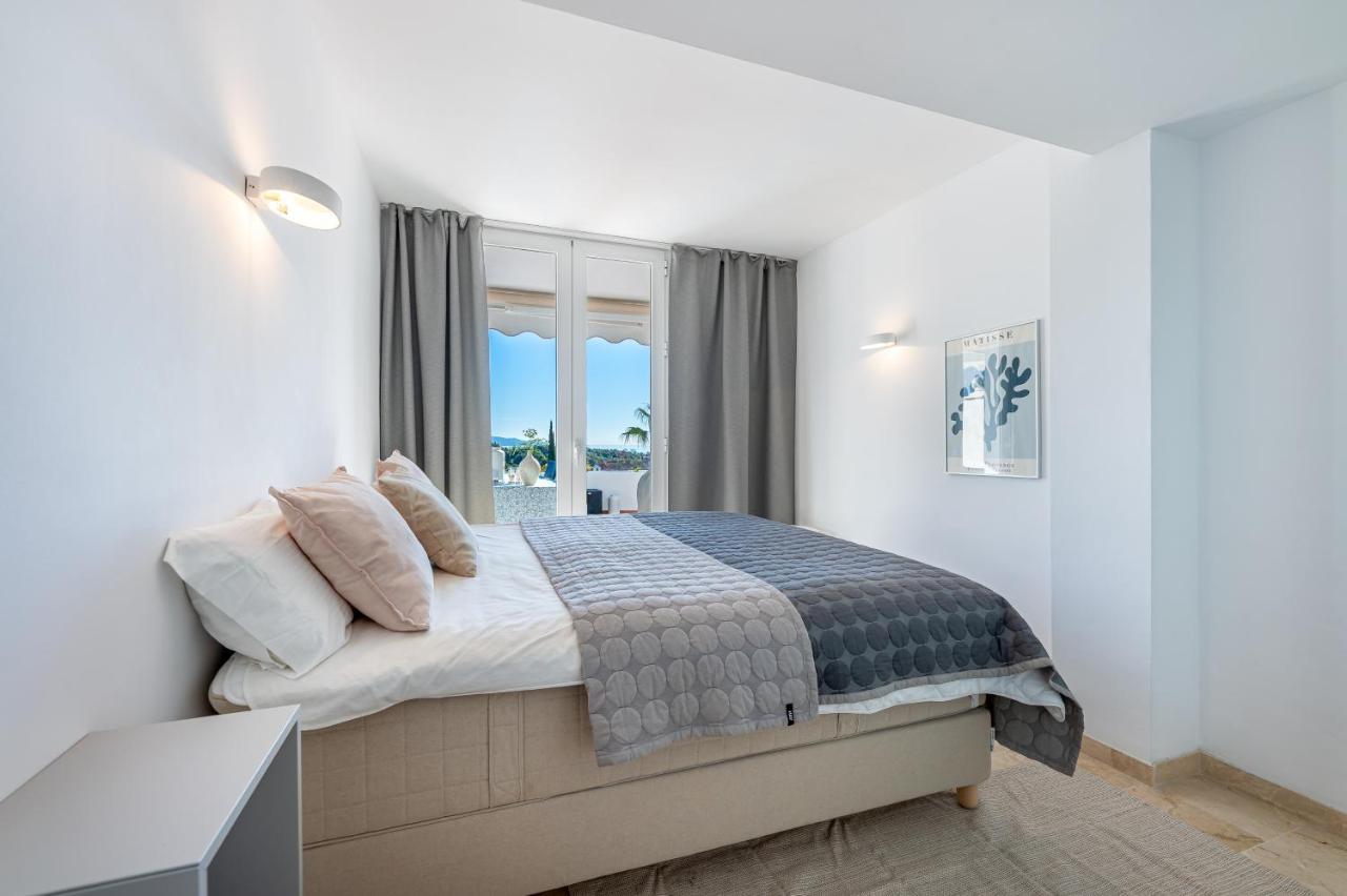 2 Bedroom With Sea And Mountain Views, Pool Marbella Kültér fotó