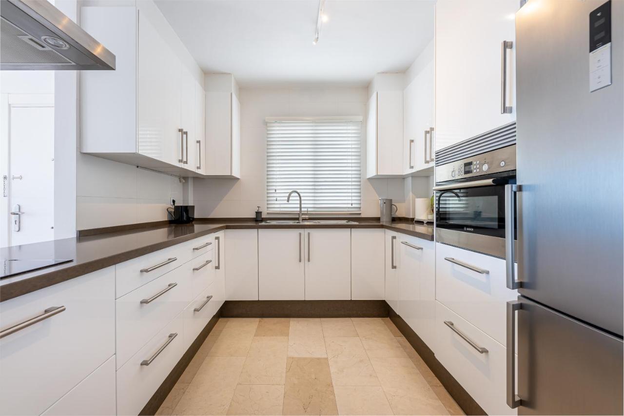 2 Bedroom With Sea And Mountain Views, Pool Marbella Kültér fotó
